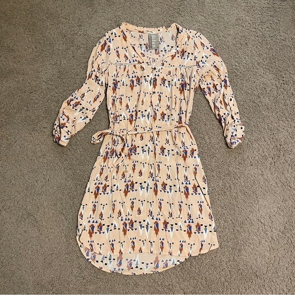 dolan Dresses & Skirts - Dolan Dress Womens XS Peach Aztec Belted Roll Tab Sleeve